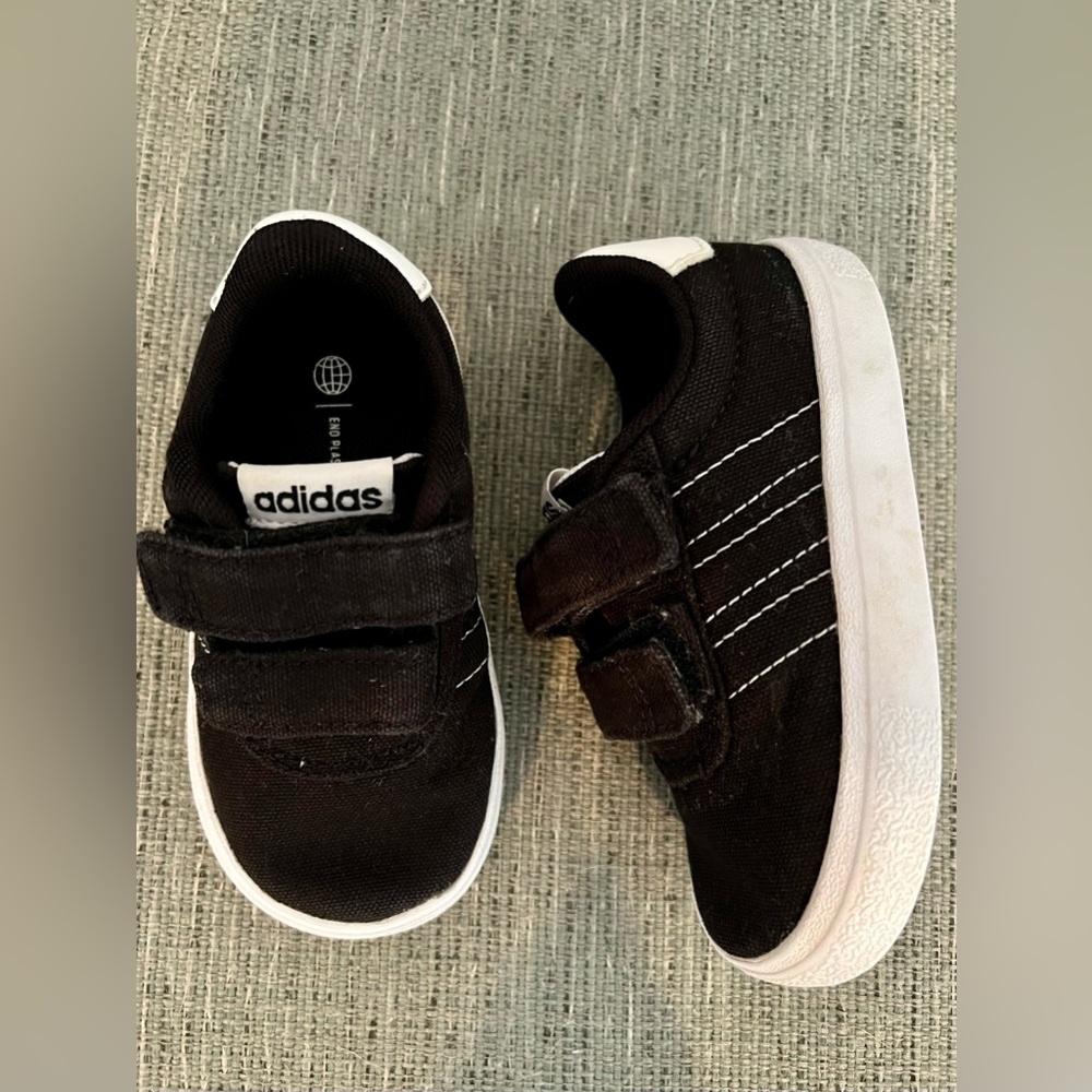 Toddler Adidas Skateboard Shoes, Size 6